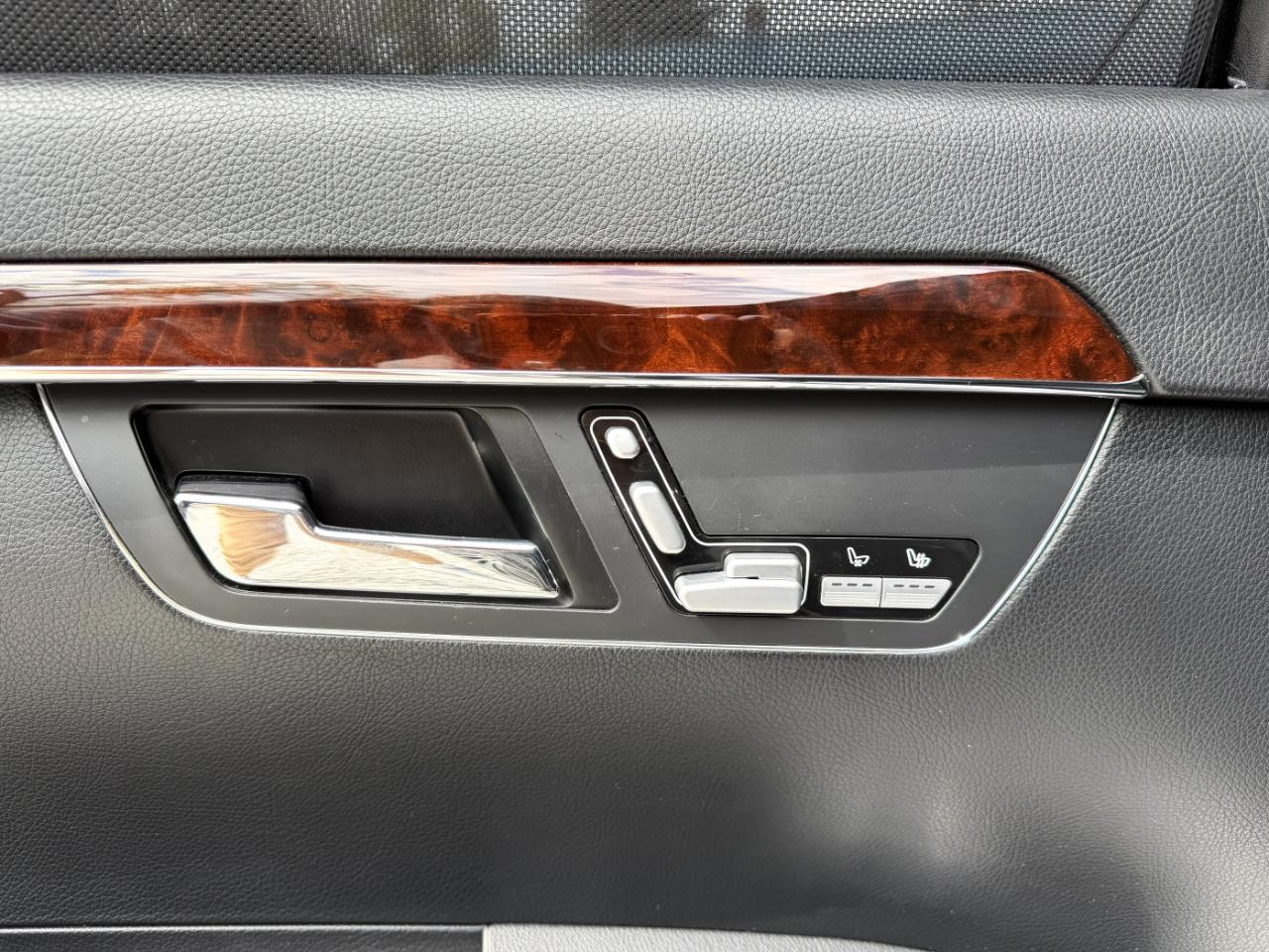 Mercedes-Benz S-Class S550 2007