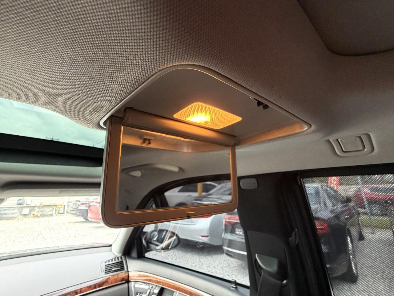 Mercedes-Benz S-Class S550 2007