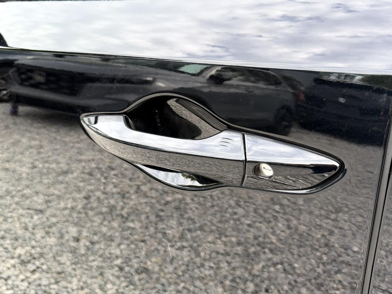 Acura MDX SH-AWD w/Technology Package 2025