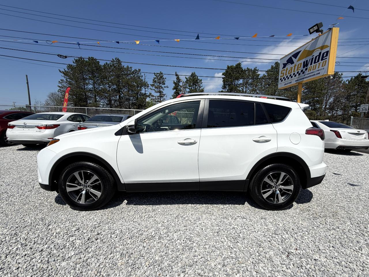 Toyota RAV4 XLE AWD 2018