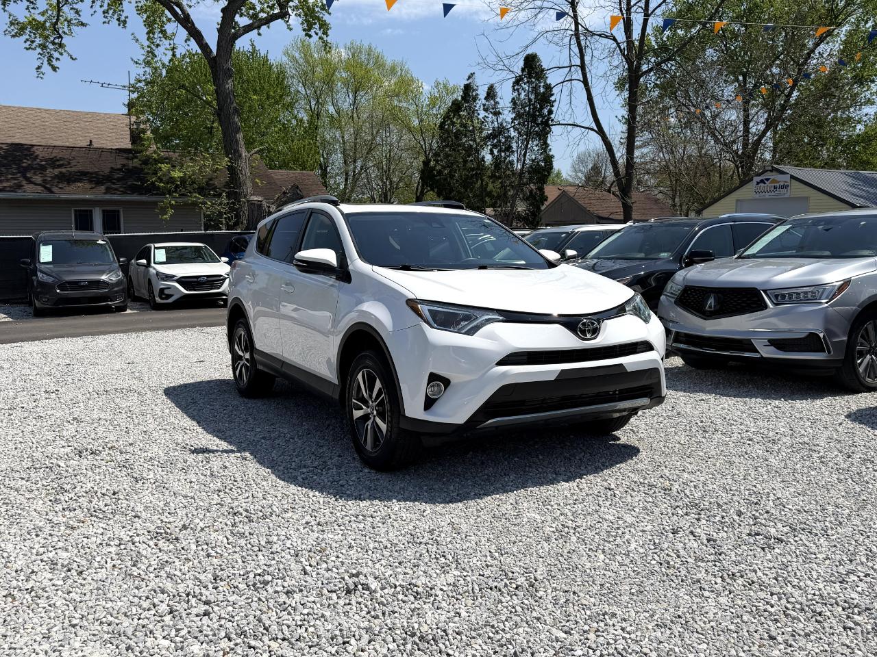 Toyota RAV4 XLE AWD 2018