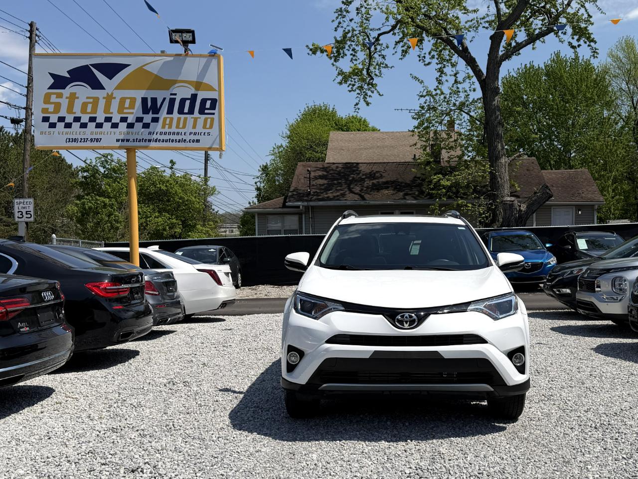 Toyota RAV4 XLE AWD 2018