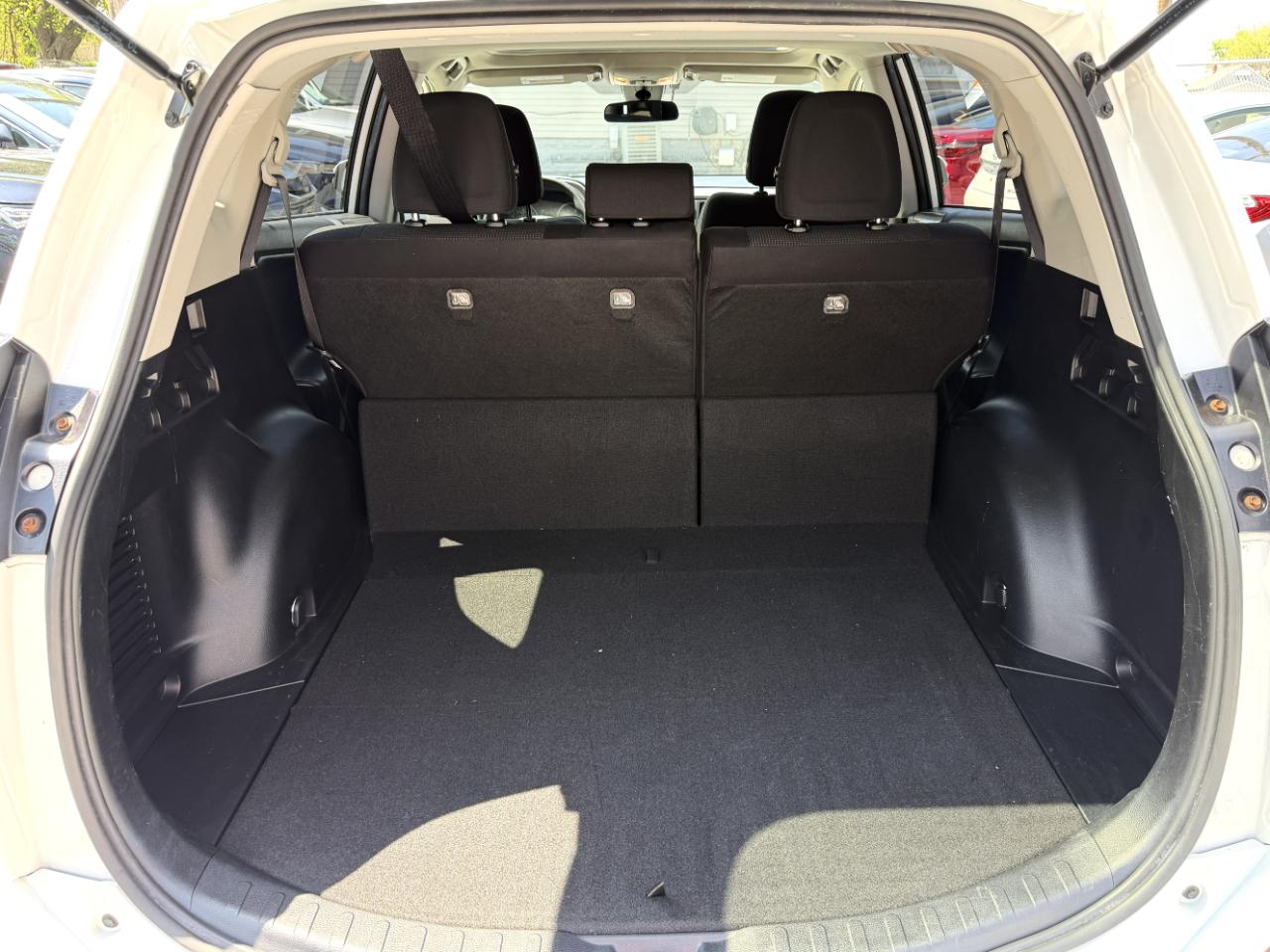 Toyota RAV4 XLE AWD 2018