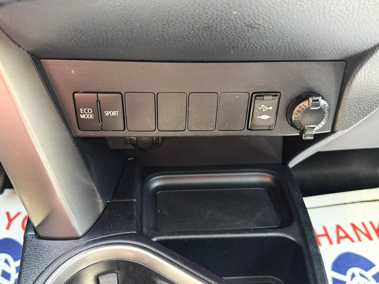 Toyota RAV4 XLE AWD 2018