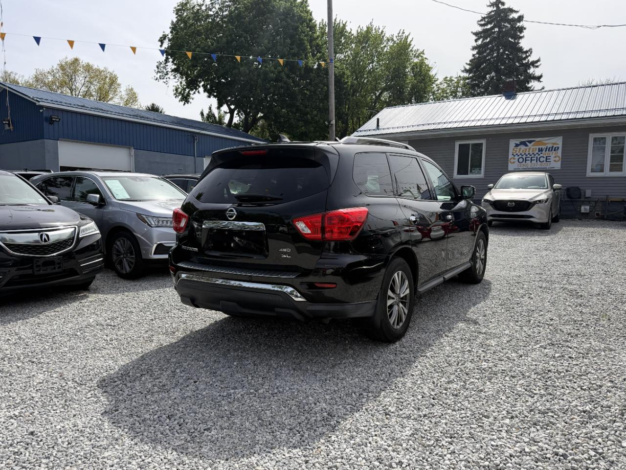 Nissan Pathfinder SL 4WD 2019