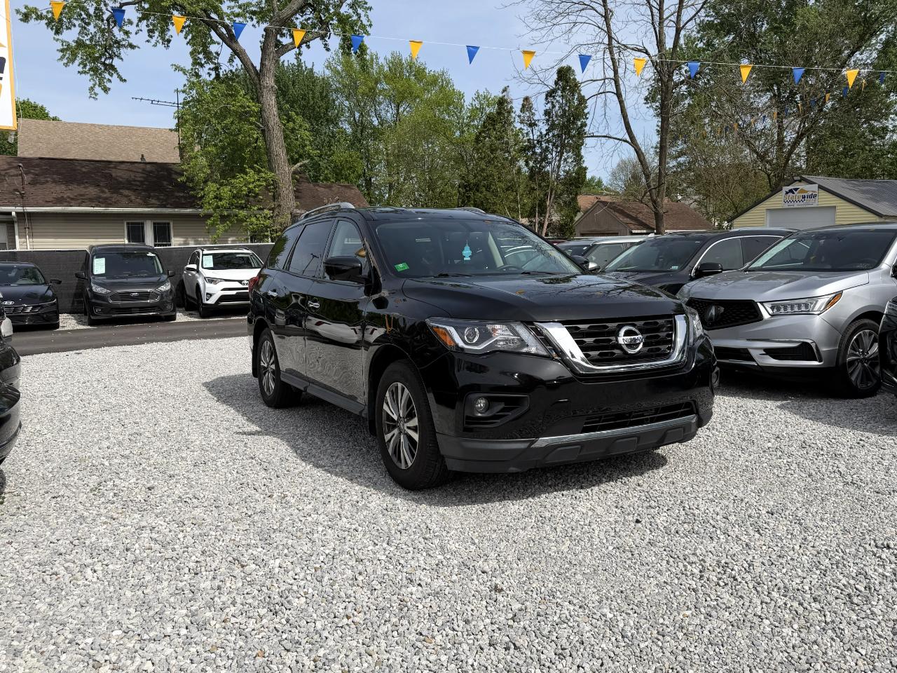 Nissan Pathfinder SL 4WD 2019