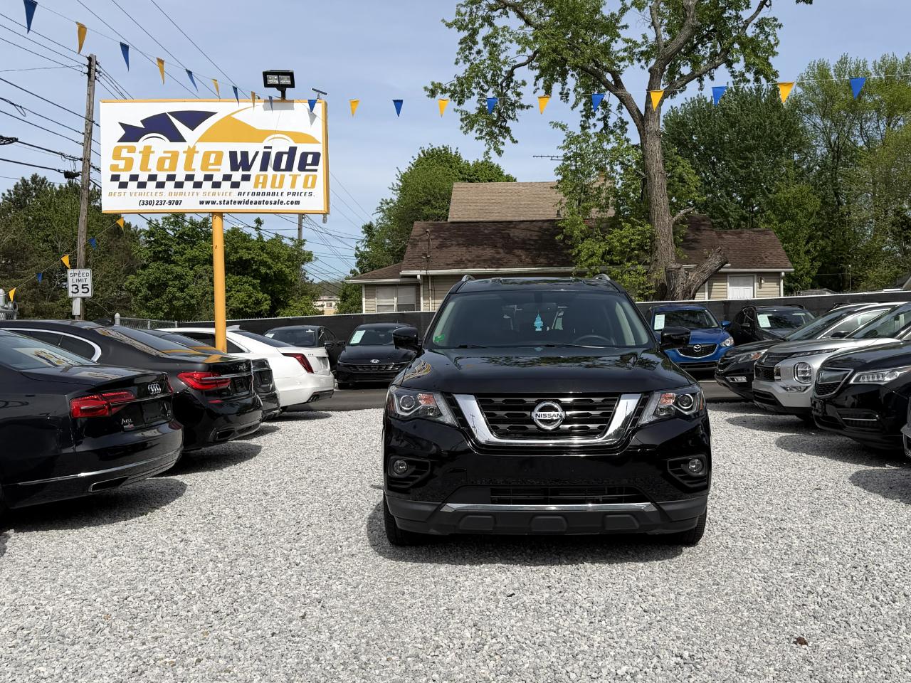 Nissan Pathfinder SL 4WD 2019