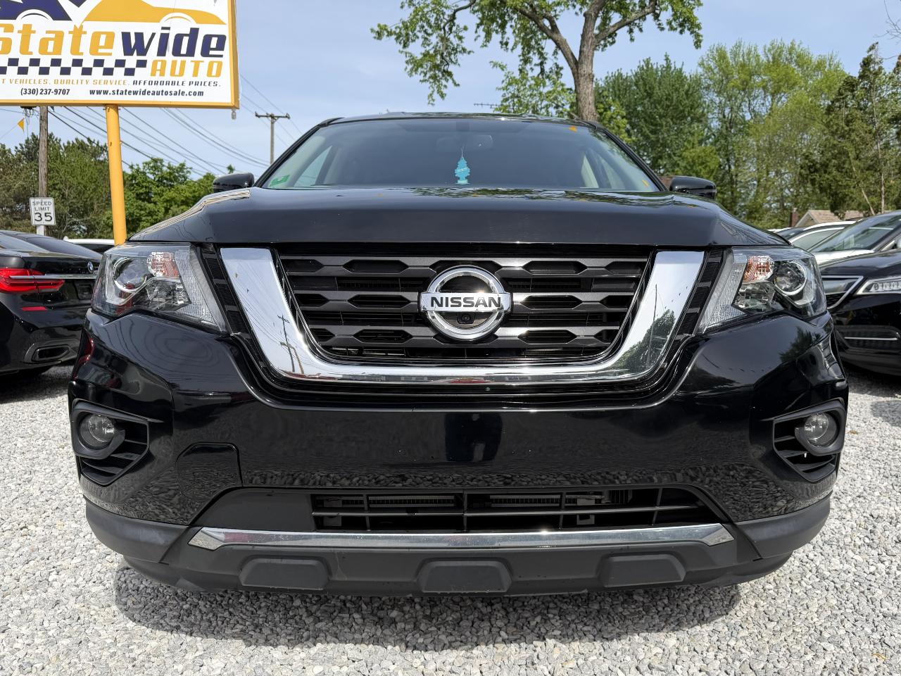 Nissan Pathfinder SL 4WD 2019
