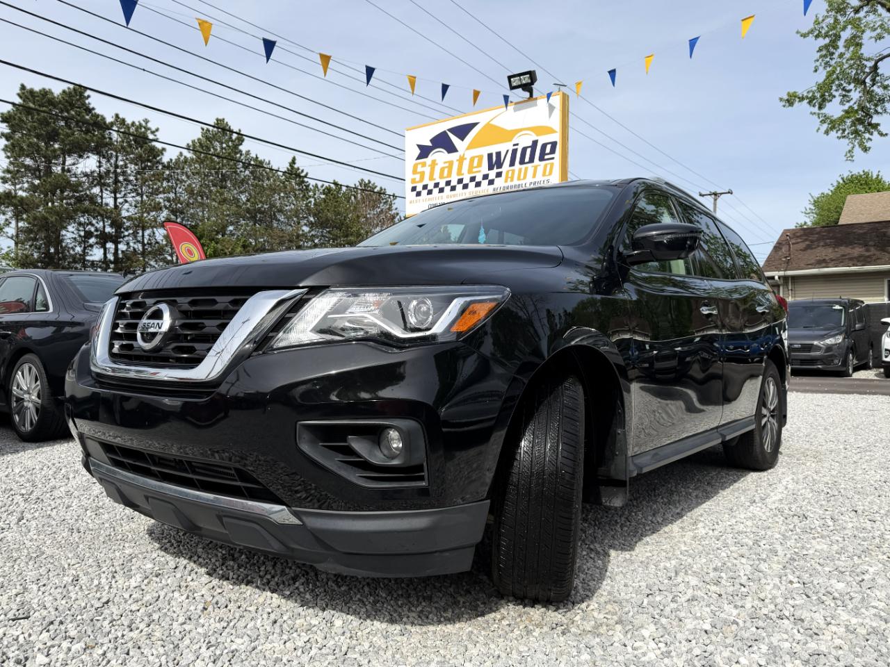 Nissan Pathfinder SL 4WD 2019