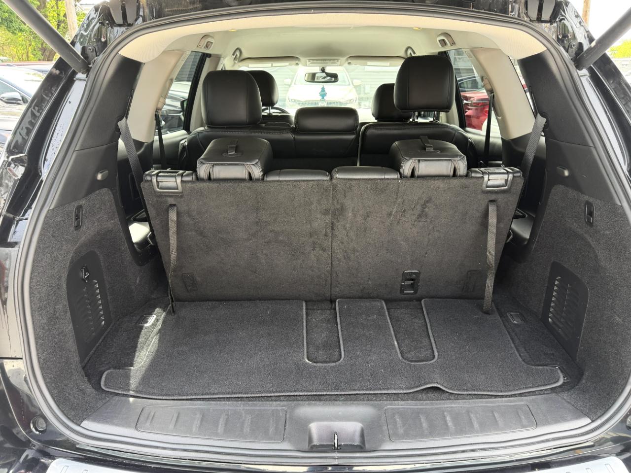 Nissan Pathfinder SL 4WD 2019