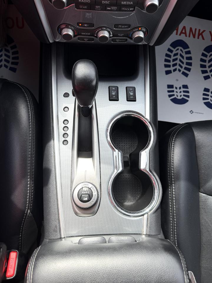 Nissan Pathfinder SL 4WD 2019