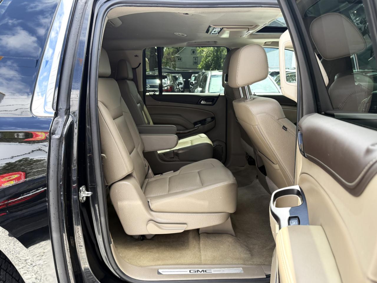 GMC Yukon XL SLT 4WD 2018