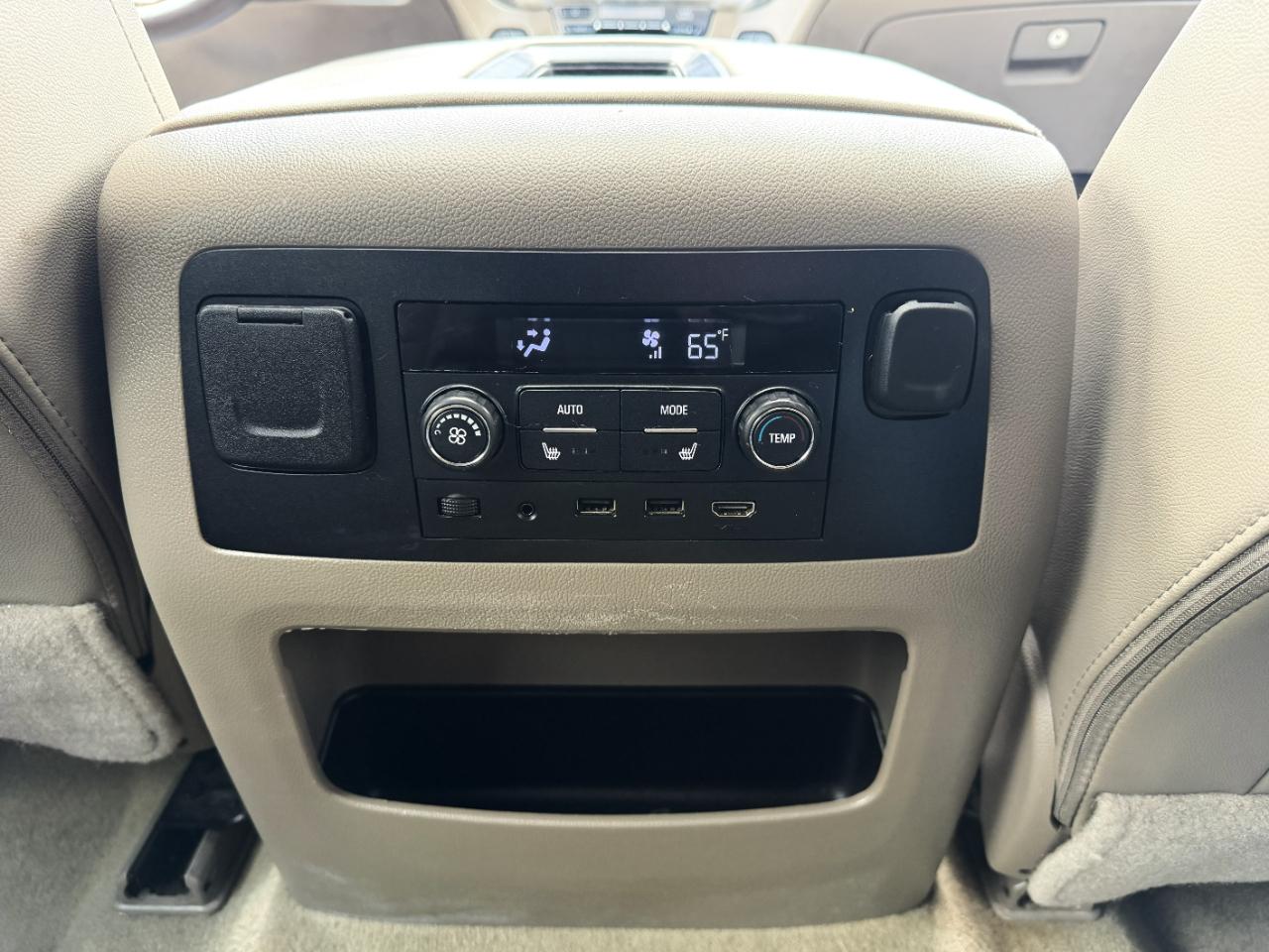 GMC Yukon XL SLT 4WD 2018