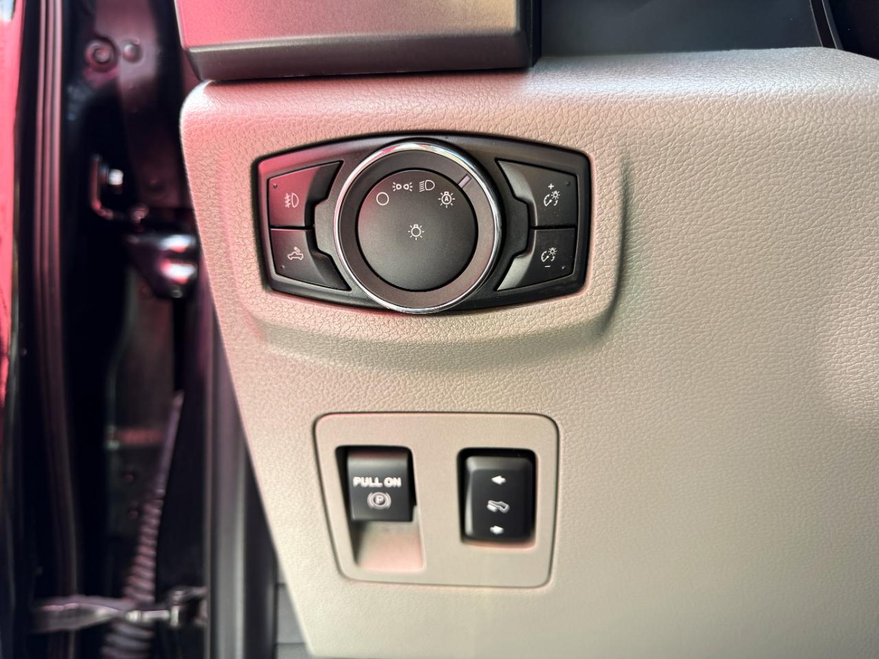 Ford F-150 XLT SuperCrew 5.5-ft. Bed 4WD 2020