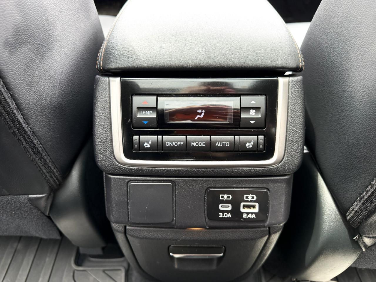 Subaru Ascent Touring 2025