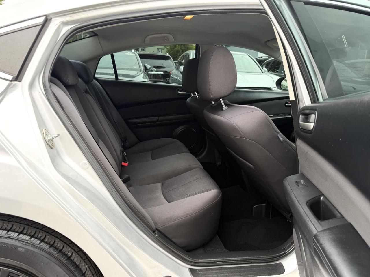 Mazda MAZDA6 i Sport 2013
