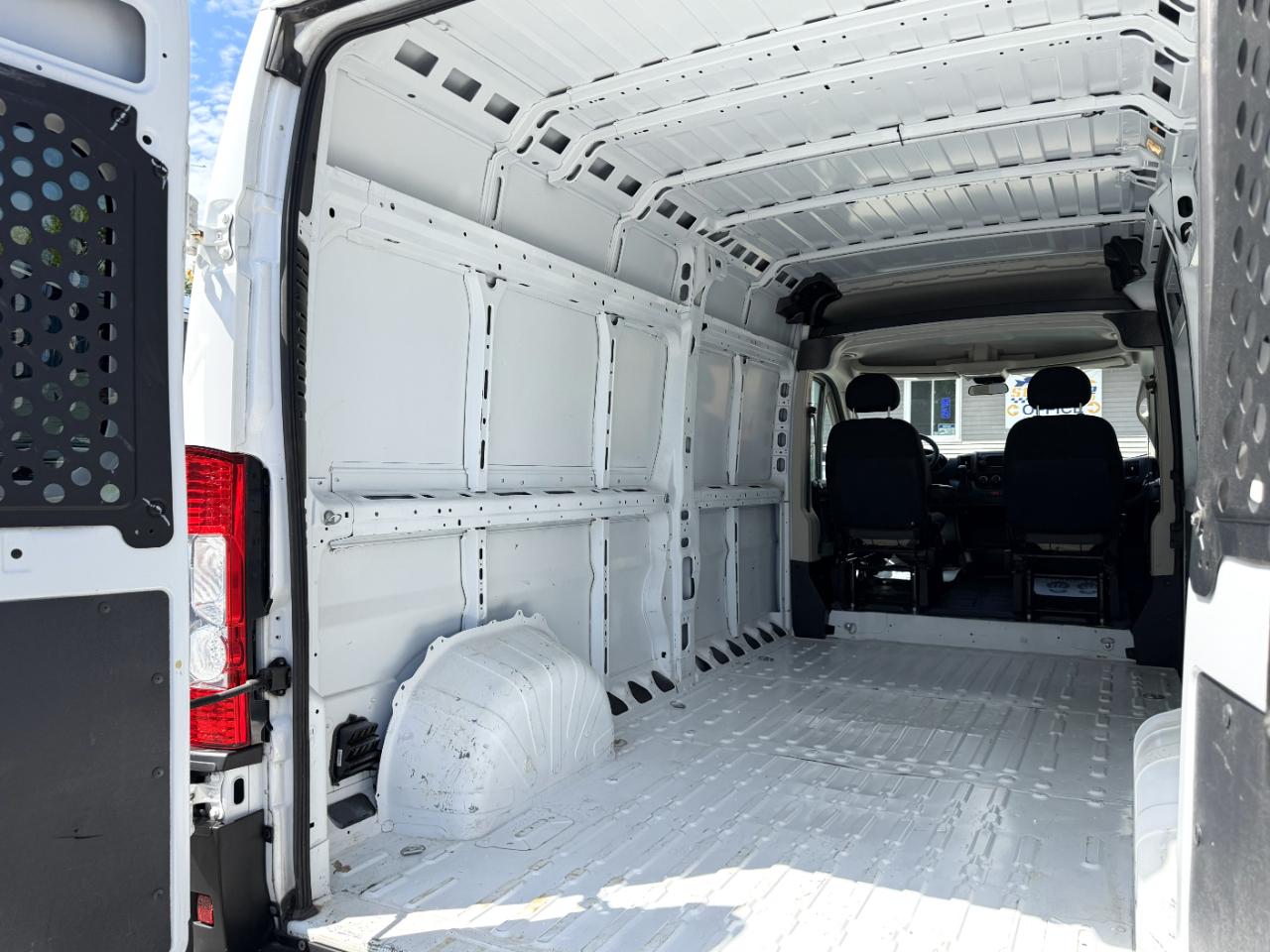 RAM Promaster 2500 High Roof 159-in. WB 2021