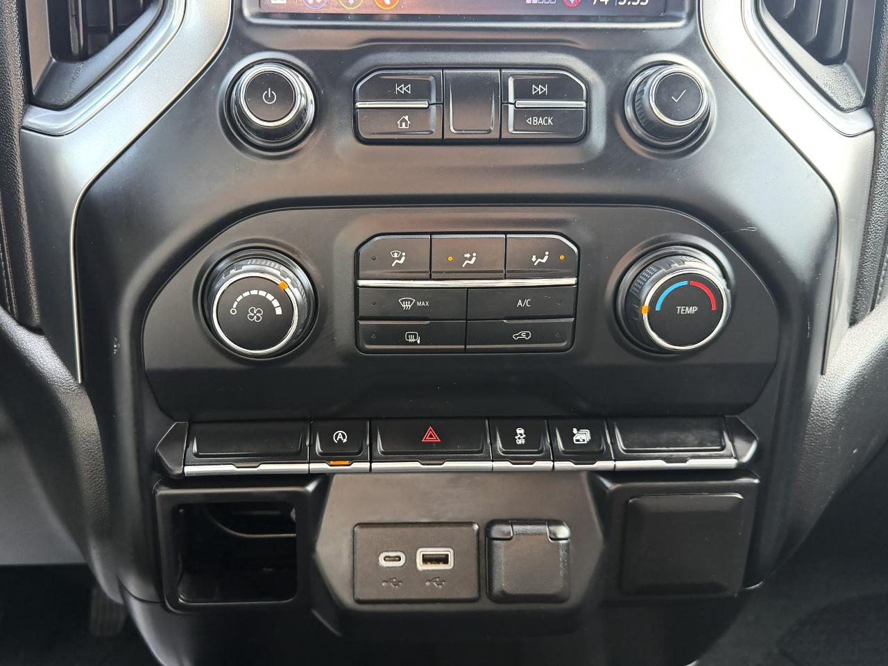 Chevrolet Silverado 1500 LT Double Cab 4WD 2020