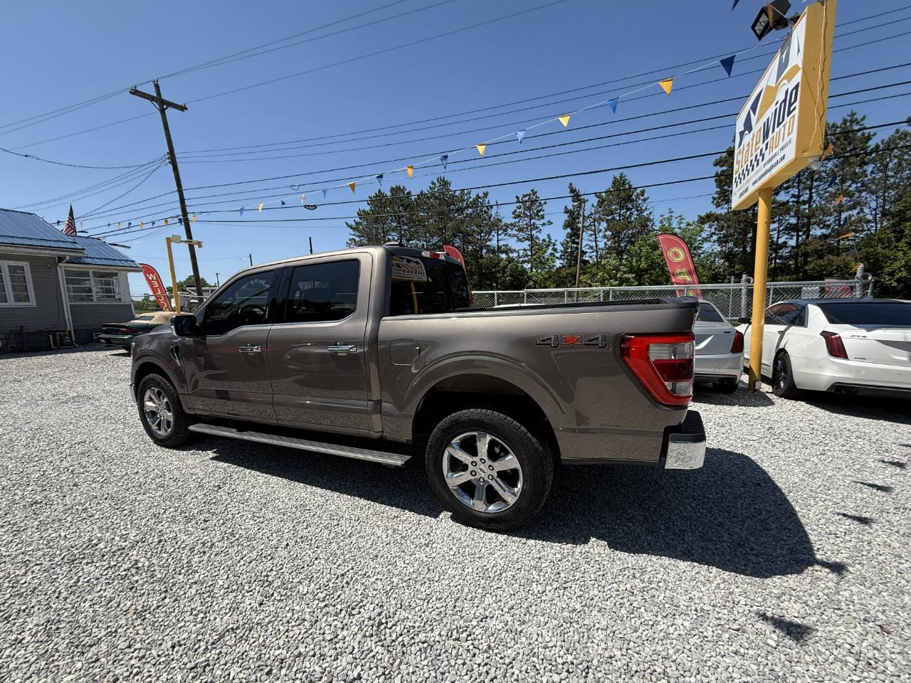 Ford F-150 4WD SuperCab 163" Lariat 2021