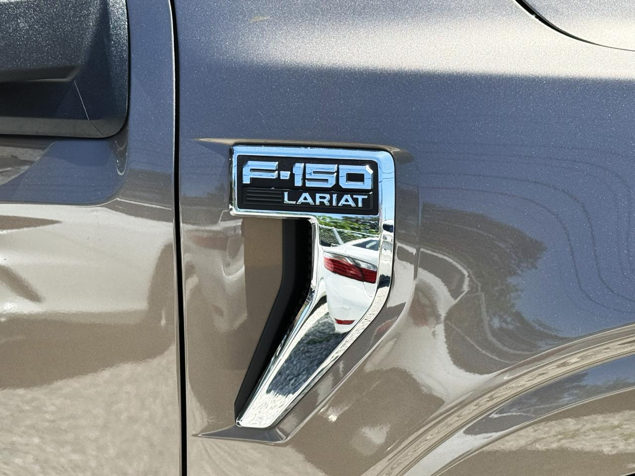 Ford F-150 4WD SuperCab 163" Lariat 2021