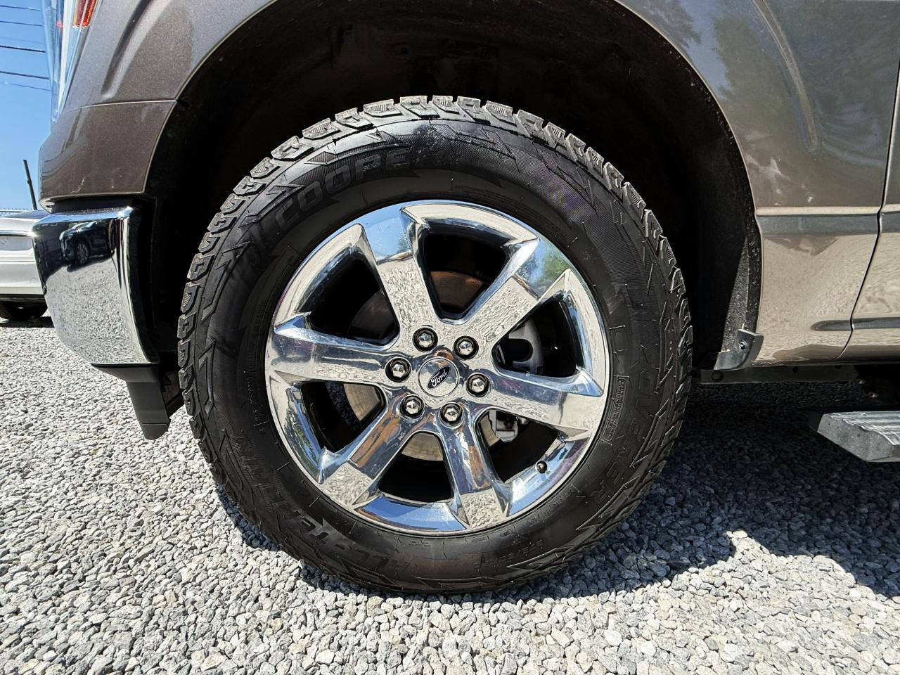 Ford F-150 4WD SuperCab 163" Lariat 2021