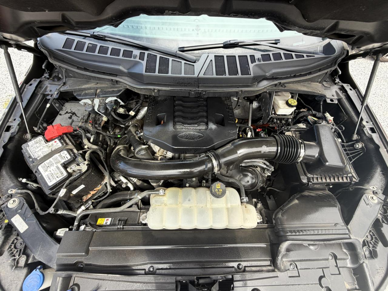 Ford F-150 4WD SuperCab 163" Lariat 2021