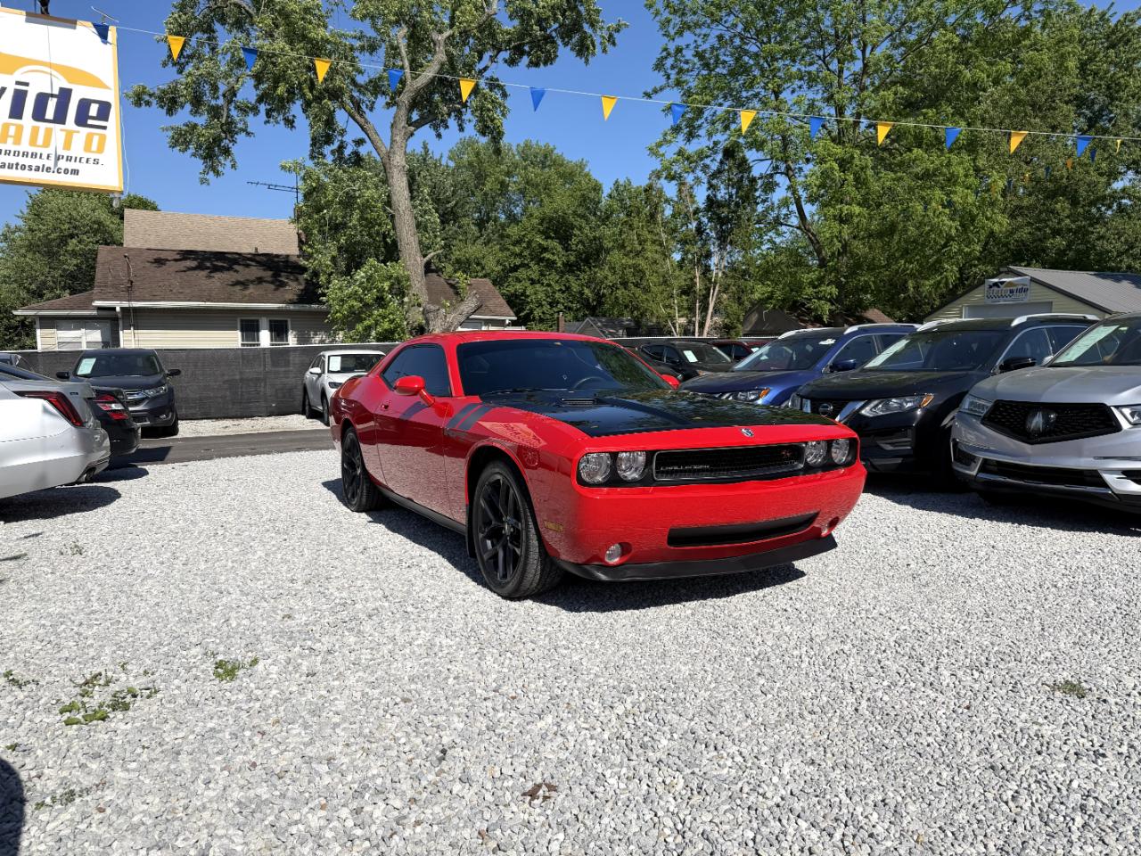 Dodge Challenger SE 2010