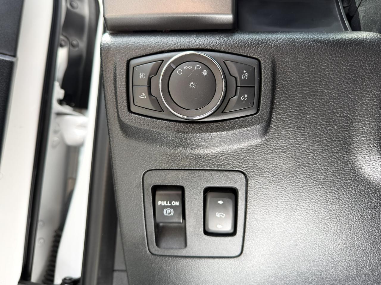 Ford F-150 XLT SuperCrew 5.5-ft. Bed 4WD 2020