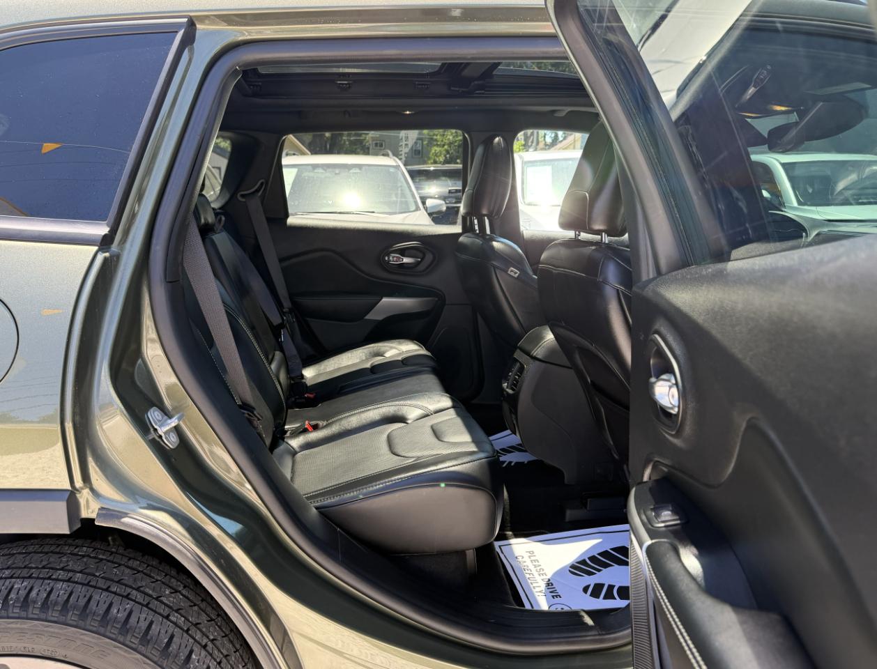 Jeep Cherokee Latitude Lux 4WD 2021