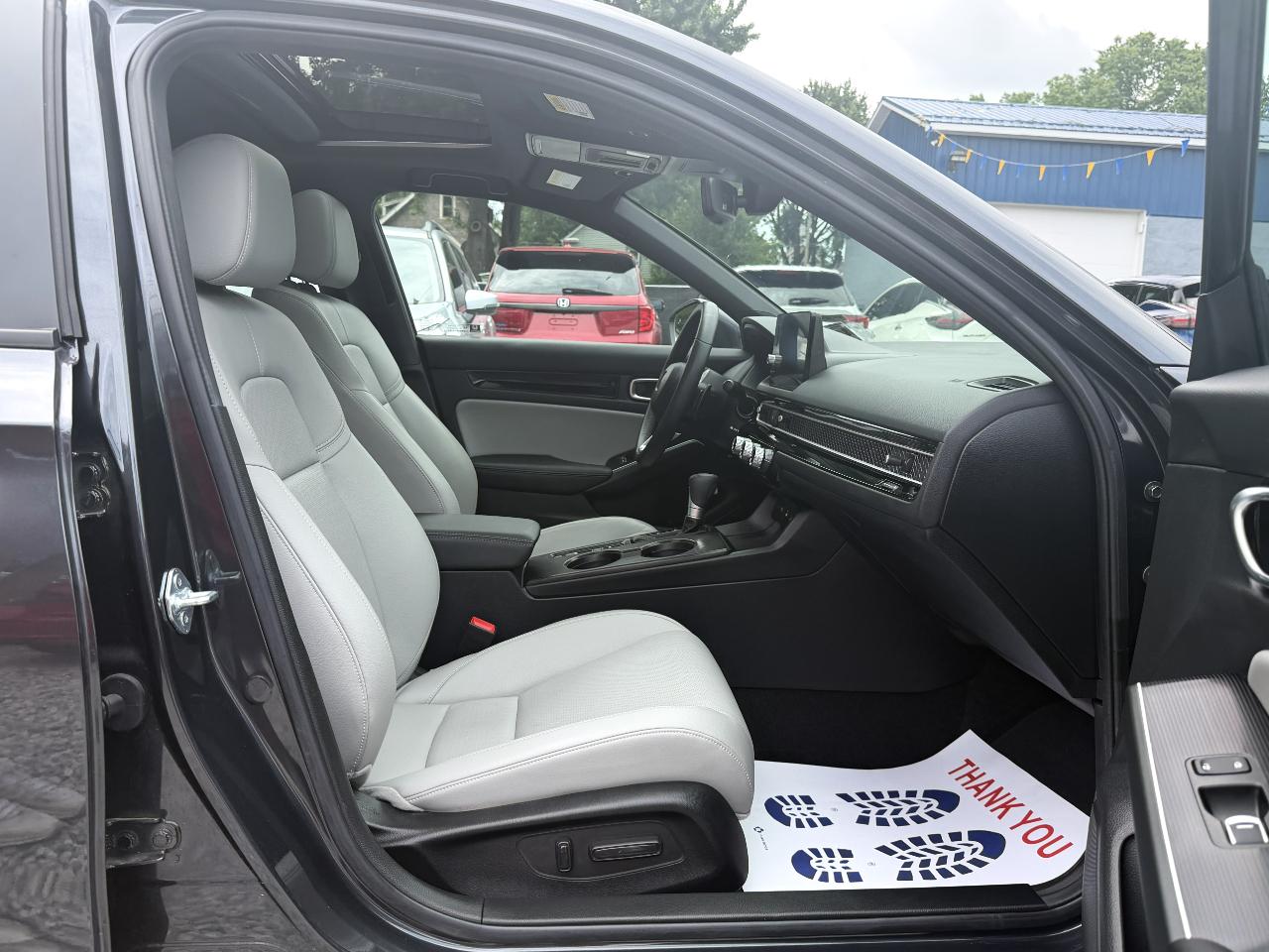 Honda Civic Sport Touring Hybrid 2025