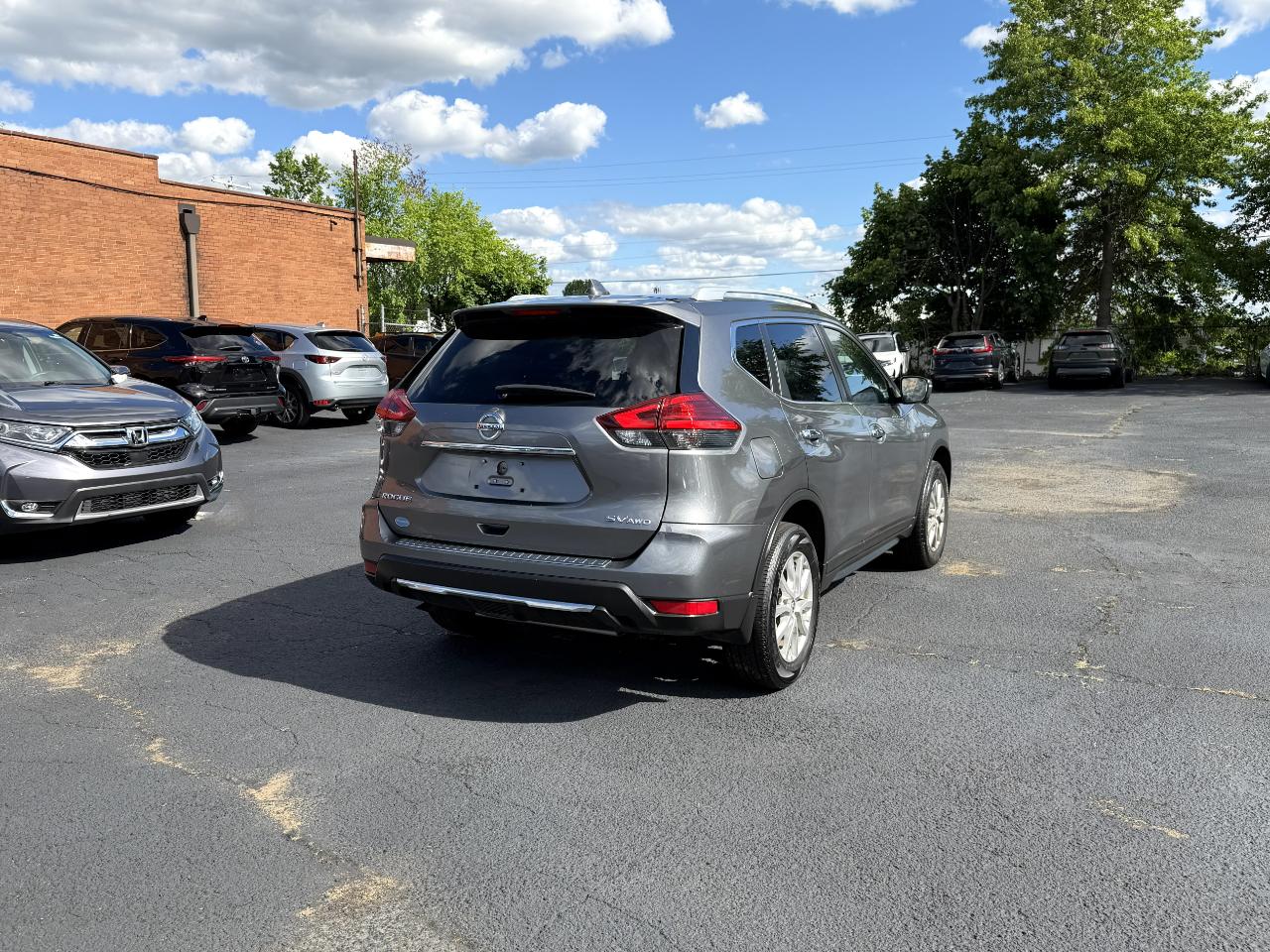 Nissan Rogue SV AWD 2017