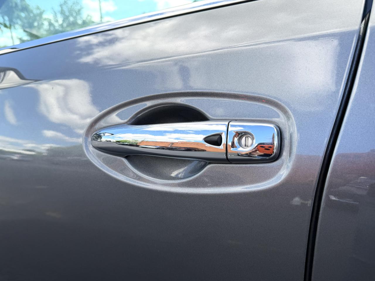 Nissan Rogue SV AWD 2017