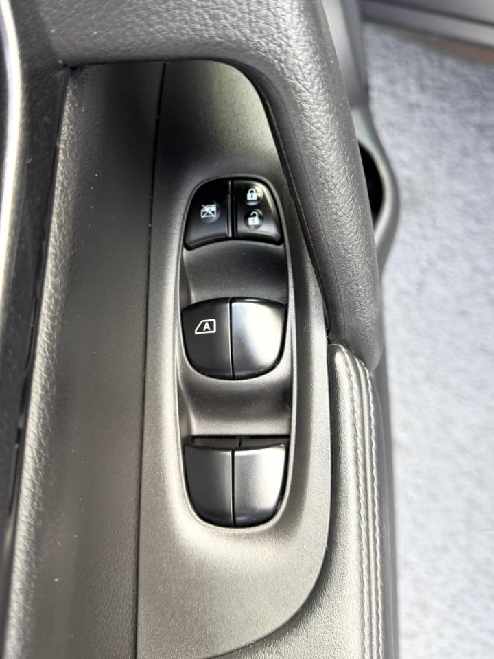 Nissan Rogue SV AWD 2017