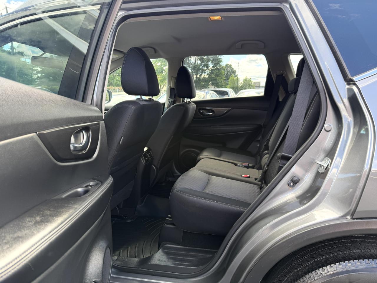 Nissan Rogue SV AWD 2017