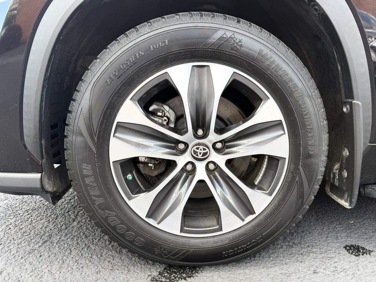 Toyota Highlander XLE AWD V6 2020