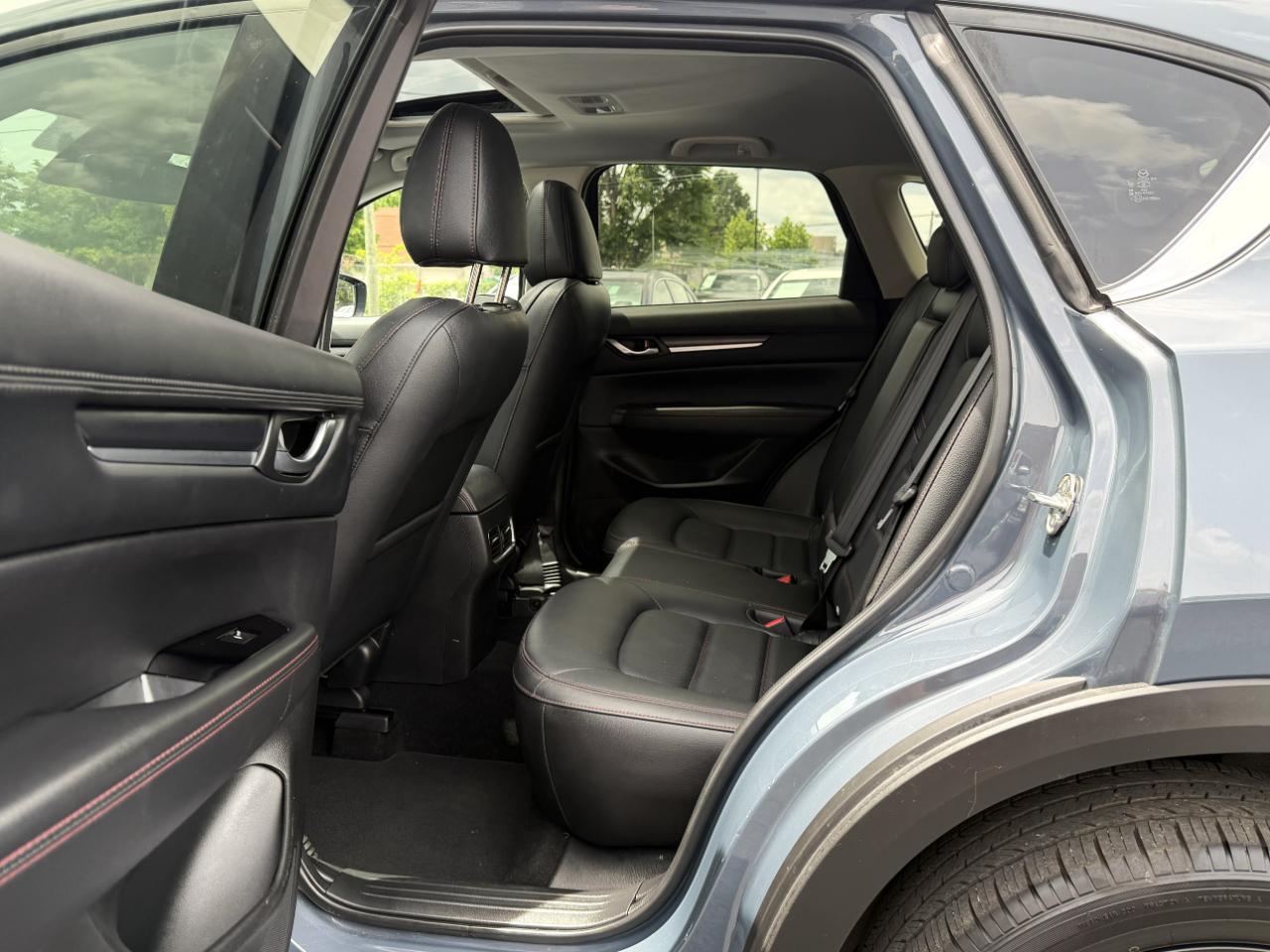 Mazda CX-5 S Carbon Edition 4D SUV AWD 2025