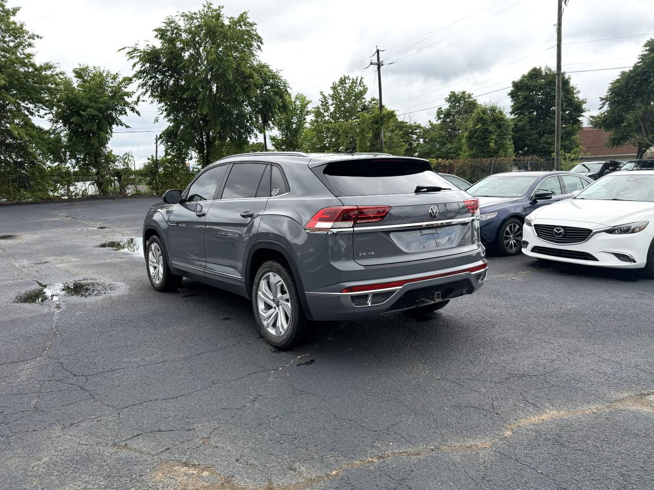 Volkswagen Atlas Cross Sport V6 SE w/Technology R-Line 4MOTION 2021