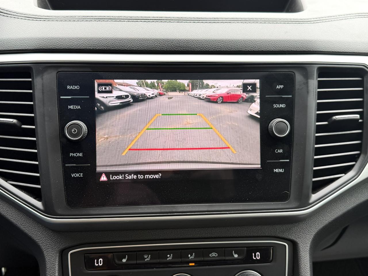 Volkswagen Atlas Cross Sport V6 SE w/Technology R-Line 4MOTION 2021