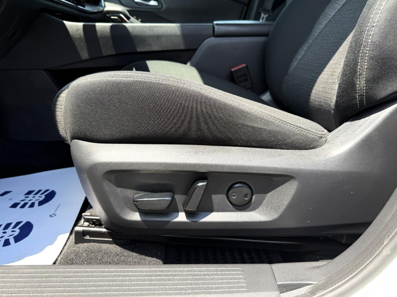 Nissan Rogue SV AWD 2022