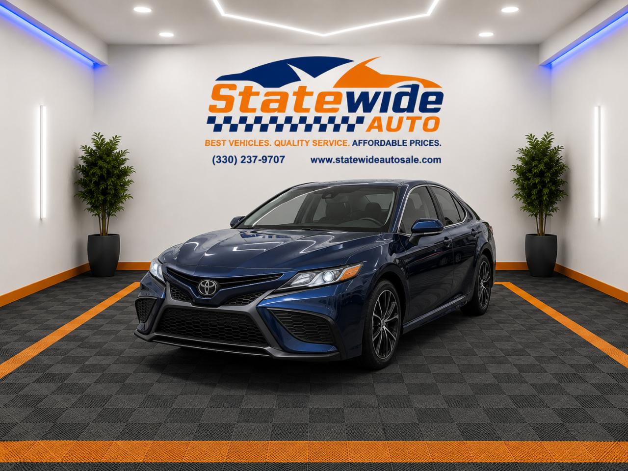 Toyota Camry SE 2021