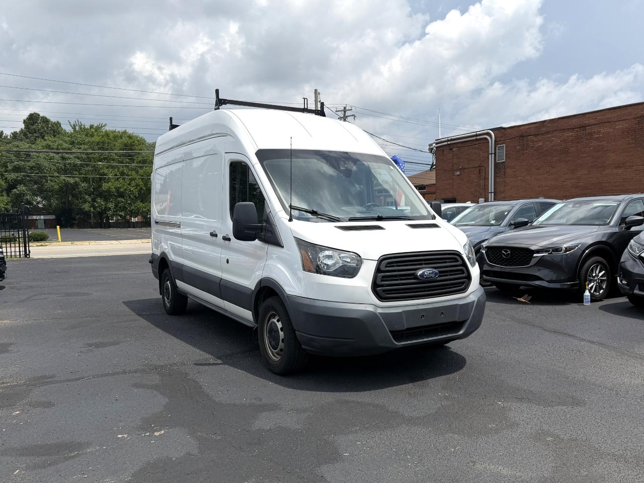 Ford Transit 250 Van High Roof w/Dual Sliding 148-in. WB 2017