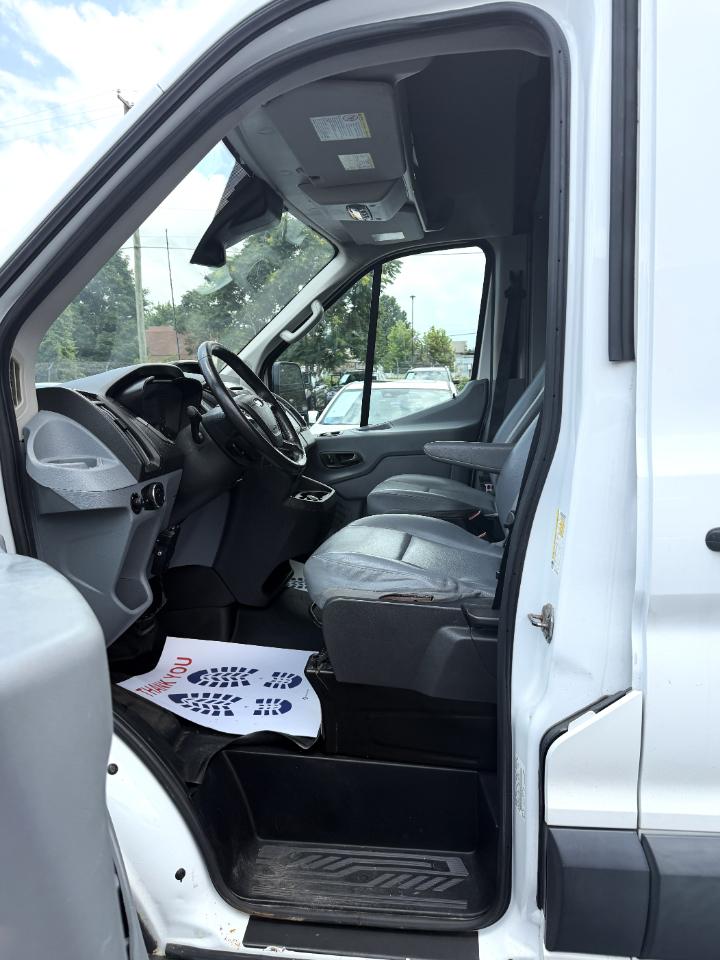 Ford Transit 250 Van High Roof w/Dual Sliding 148-in. WB 2017
