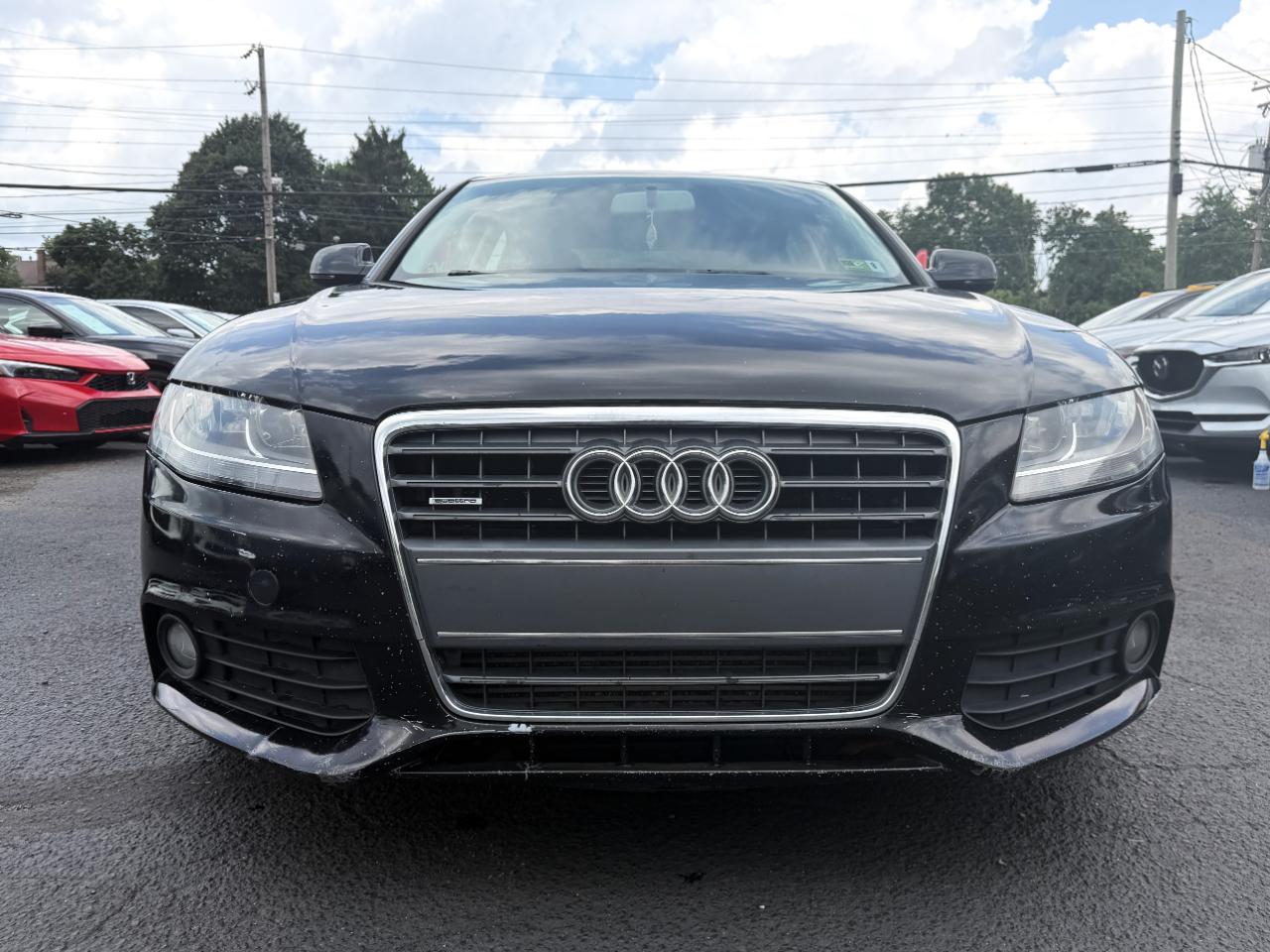 Audi A4 2.0T Premium quattro Sedan 2010