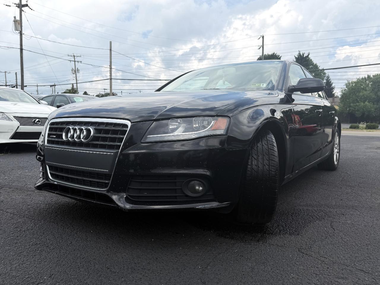 Audi A4 2.0T Premium quattro Sedan 2010