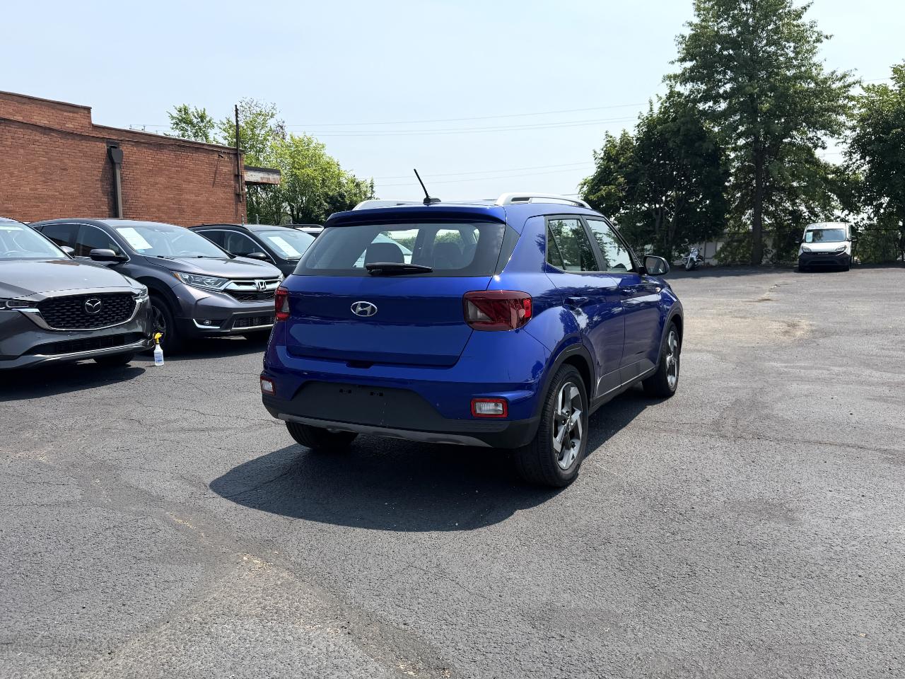 Hyundai Venue Limited IVT 2023