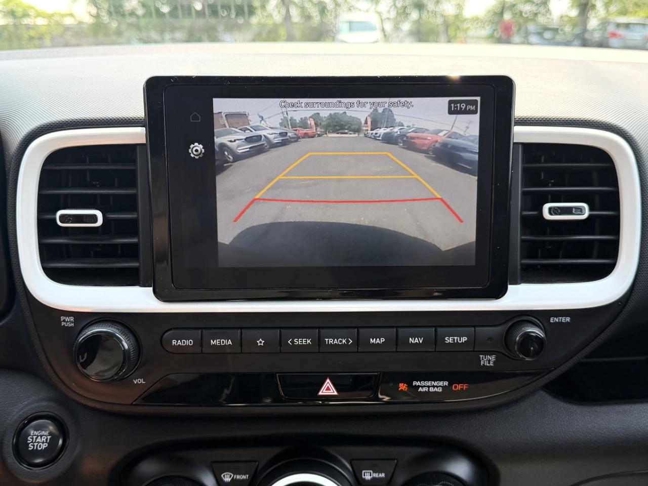 Hyundai Venue Limited IVT 2023
