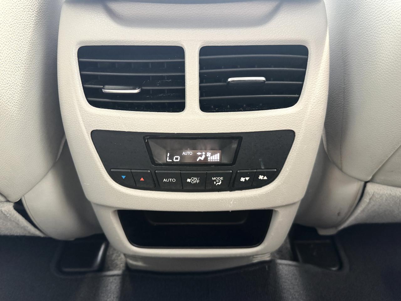 Acura MDX SH-AWD 6-Spd AT w/Tech Package 2014