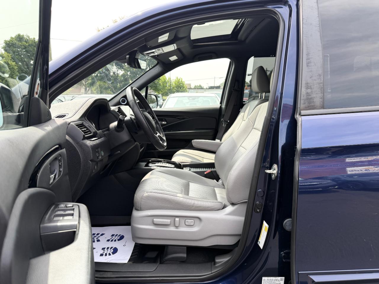 Honda Passport Touring AWD 2019
