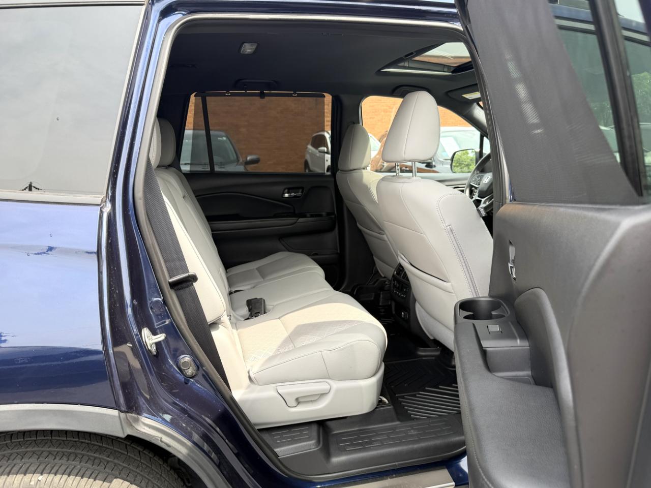 Honda Passport Touring AWD 2019