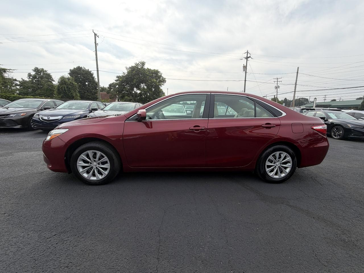 Toyota Camry LE 2017